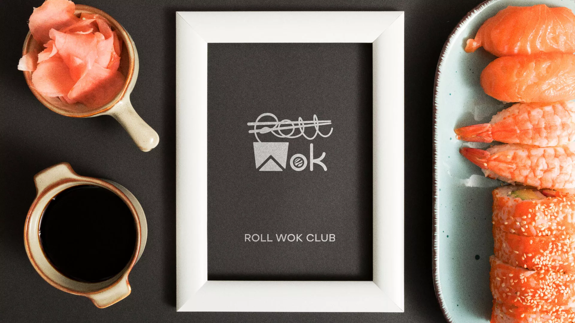 Разработка логотипа суши-бара «Roll Wok Club» в Суоярви